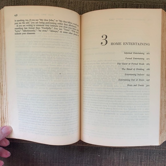 Amy Vanderbilt's Complete Book of Etiquette 1958 Hardcover Doubleday Vintage - Picture 10 of 14